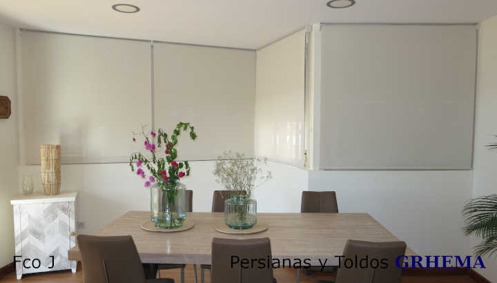 Estor enrollable textil
