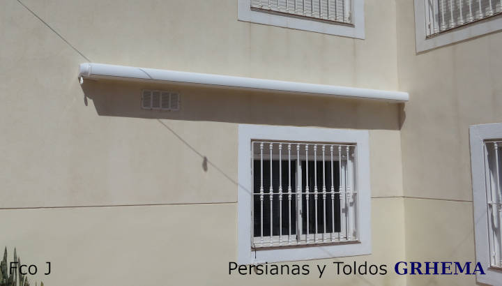 Toldo cofre Ares